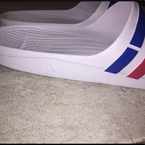 Adidas Blue Red & White Striped Slides! SOLD OUT - Picture 5 of 8